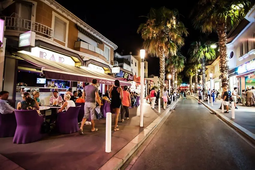 Apartment Studio- Antibes-Juan Les Pins- Cote D'Azur France